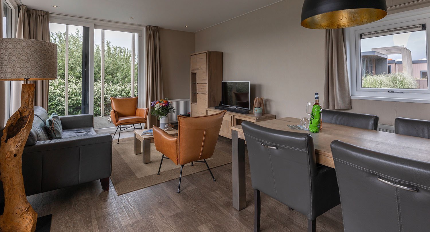 Chalet-36-woonkamer-robbenjager-texel-2024.jpg