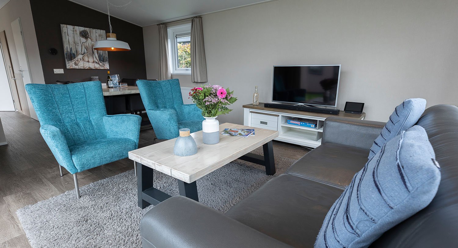 Chalet-30-woonkamer2-robbenjager-texel-2024.jpg