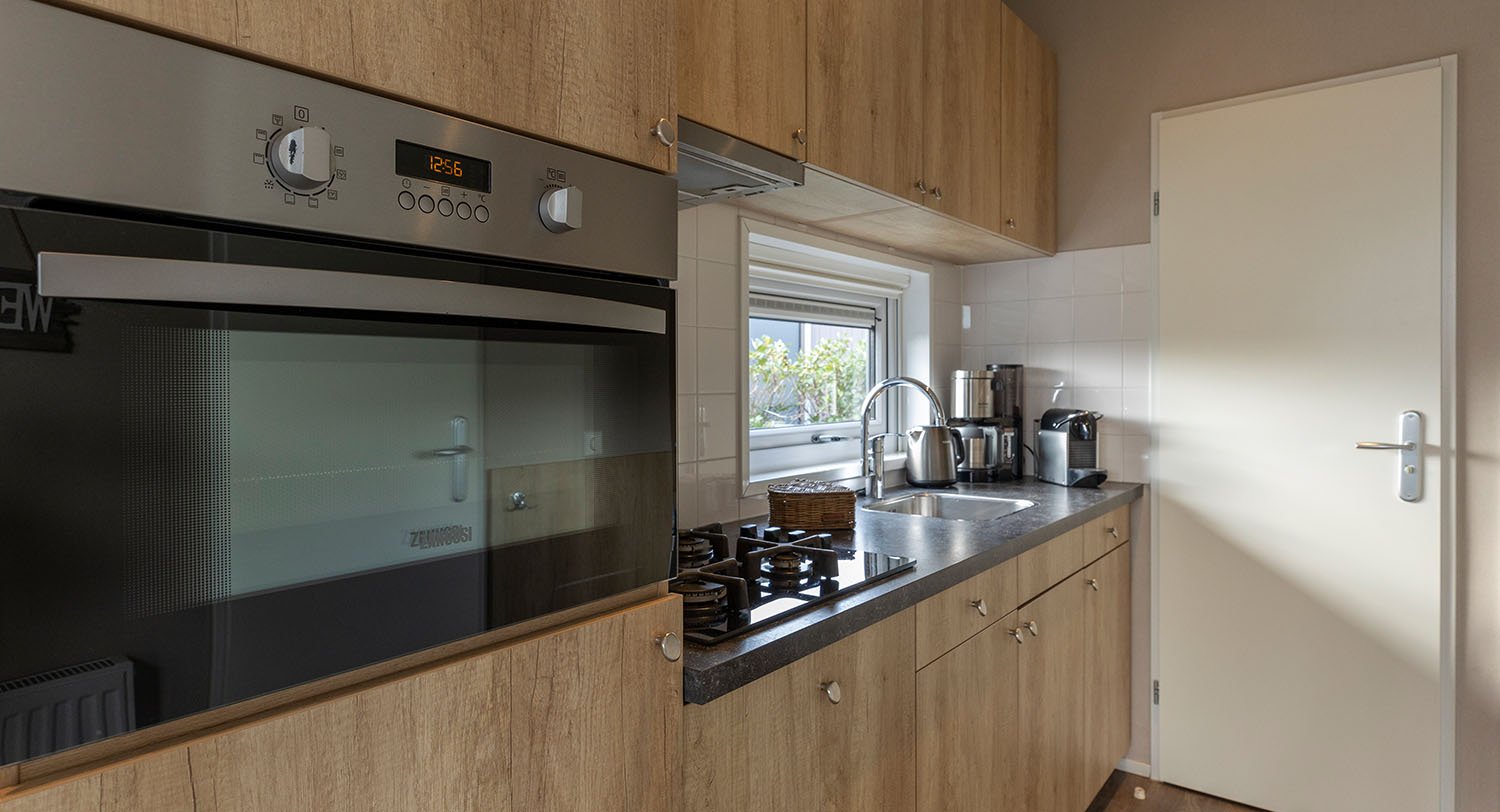 Chalet-27-keuken-robbenjager-texel-2024.jpg