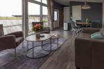 Chalet-01-woonkamer2-robbenjager-texel-2024.jpg