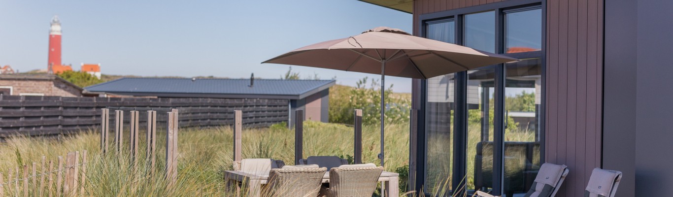 Chalet uitzicht vuurtoren.jpg