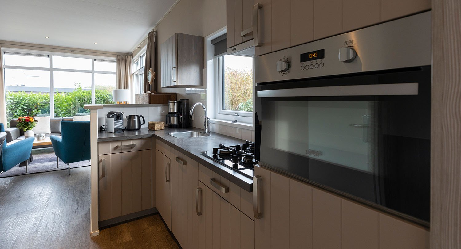 Chalet-22-keuken-robbenjager-texel-2024.jpg