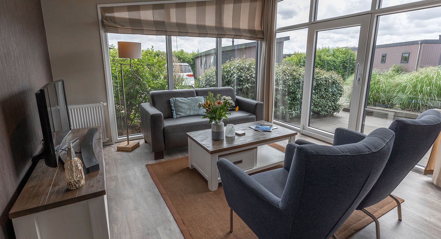 Chalet-29-woonkamer2-robbenjager-texel-2024.jpg