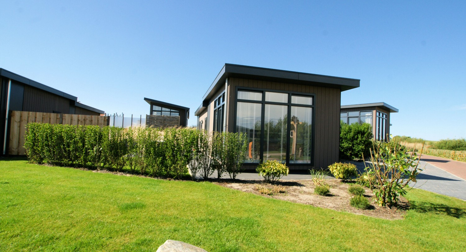 Chalet 09 Newport Duinpark de Robbenjager Texel 02.jpg