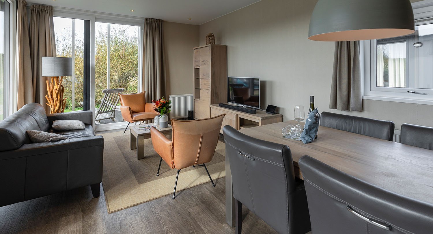 Chalet-35-woonkamer-robbenjager-texel-2024.jpg