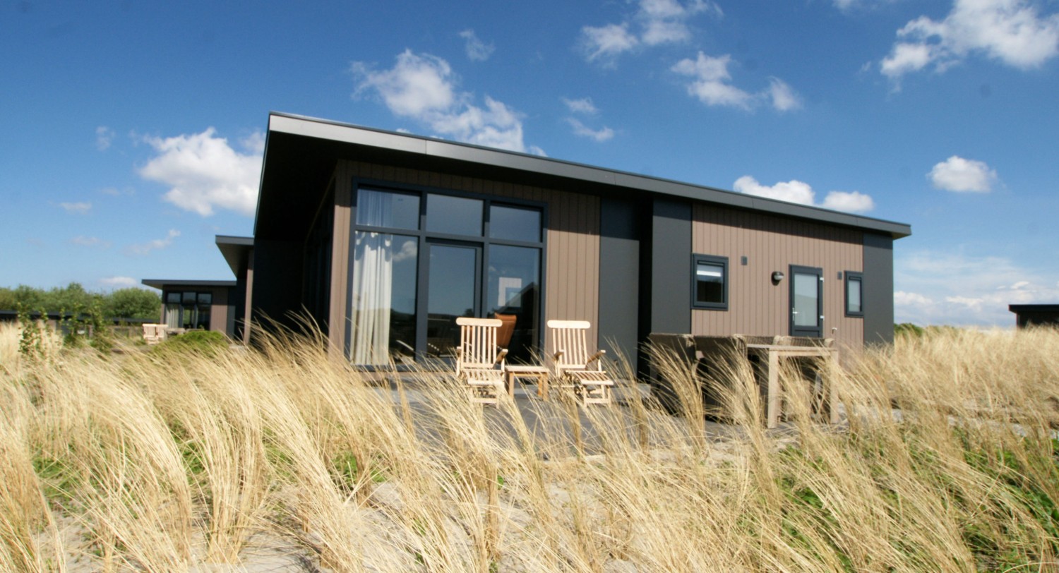 Chalet 06 Nevada Duinpark de Robbenjager Texel 02.jpg