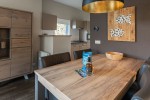Chalet-18-eettafel-robbenjager-texel-2024.jpg