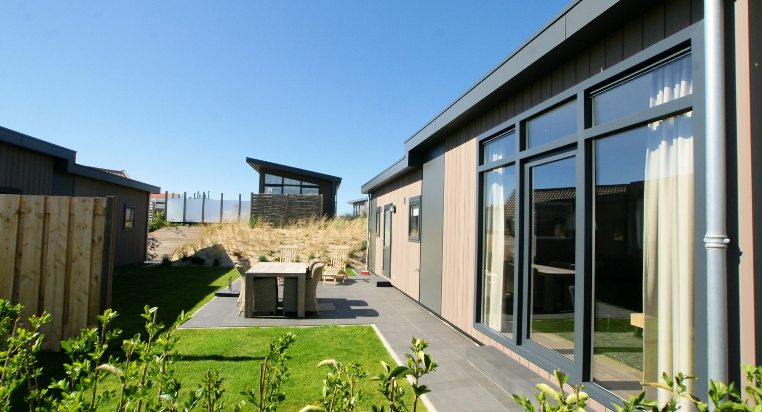 Chalet 09 Newport Duinpark de Robbenjager Texel 01.jpg