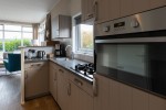 Chalet-22-keuken-robbenjager-texel-2024.jpg