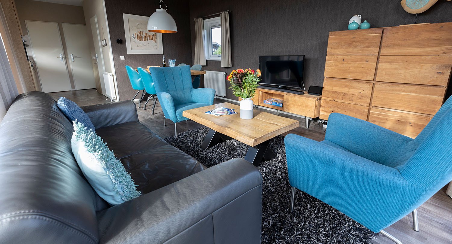 Chalet-27-woonkamer3-robbenjager-texel-2024.jpg