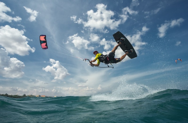 Strand-Kitesurfen .jpg