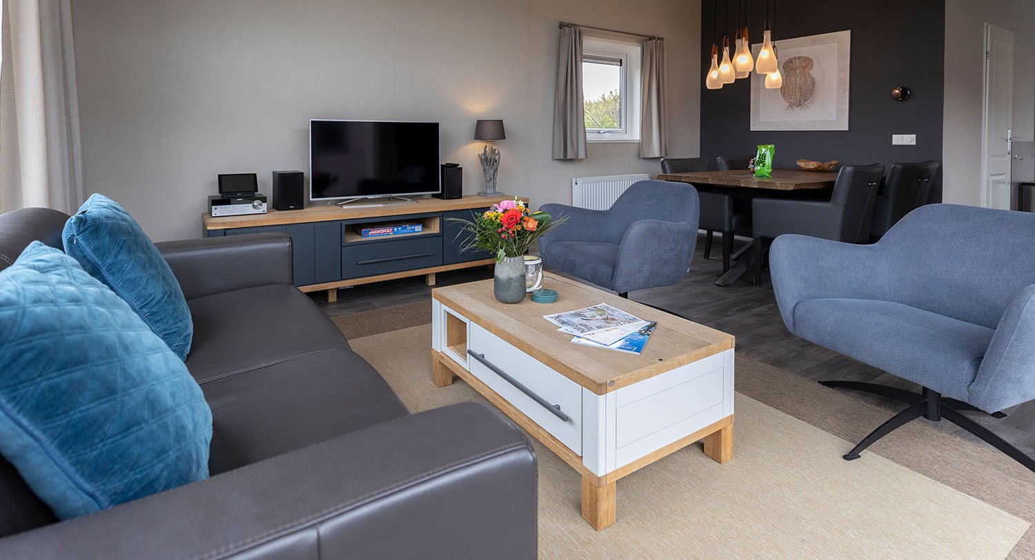 Chalet-16-woonkamer-robbenjager-texel-2024.jpg