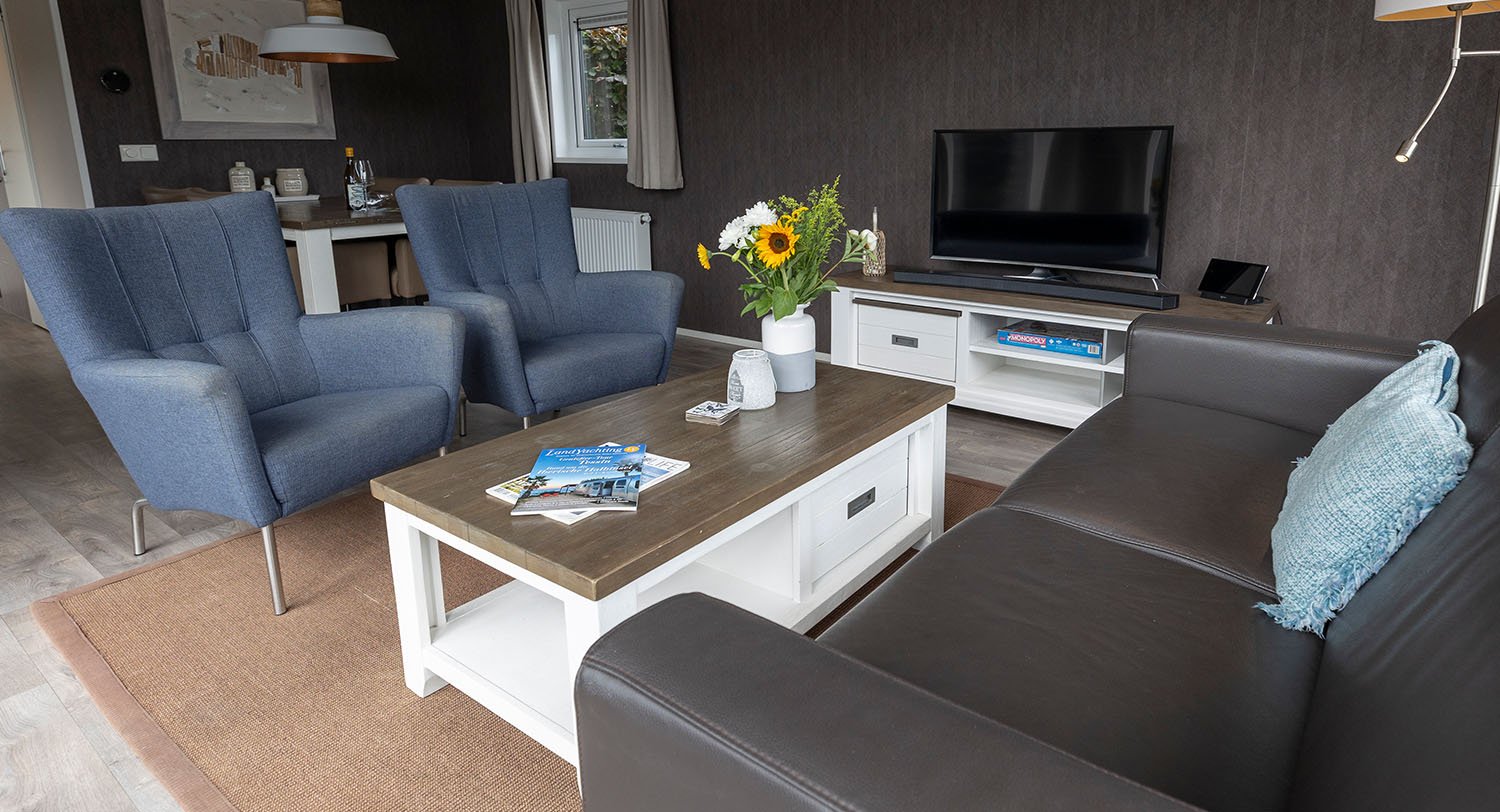 Chalet-29-woonkamer3-robbenjager-texel-2024.jpg