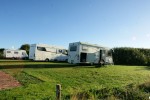 Camperplaatsen camping De Robbenjager Texel verharden plaatsen tot 15 meter 01.jpg