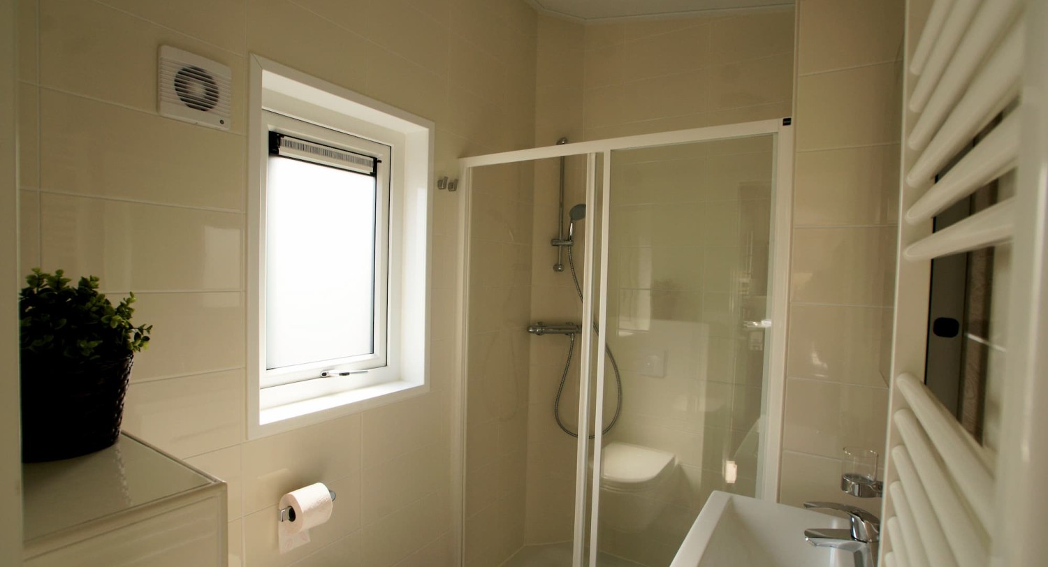 Chalet Texel 003 badkamer.jpg