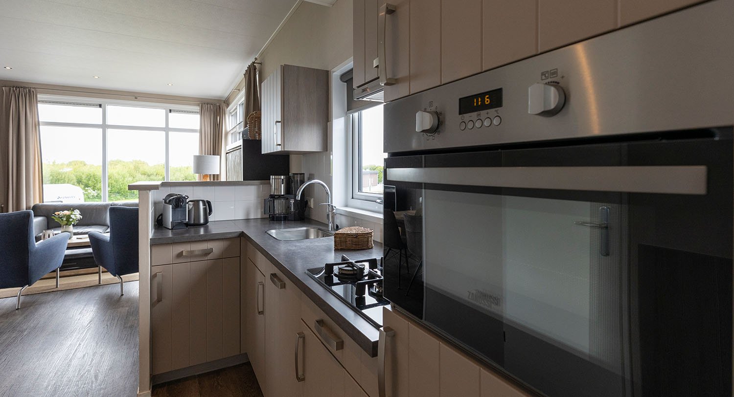 Chalet-13-keuken-texel-2024-Hersteld.jpg