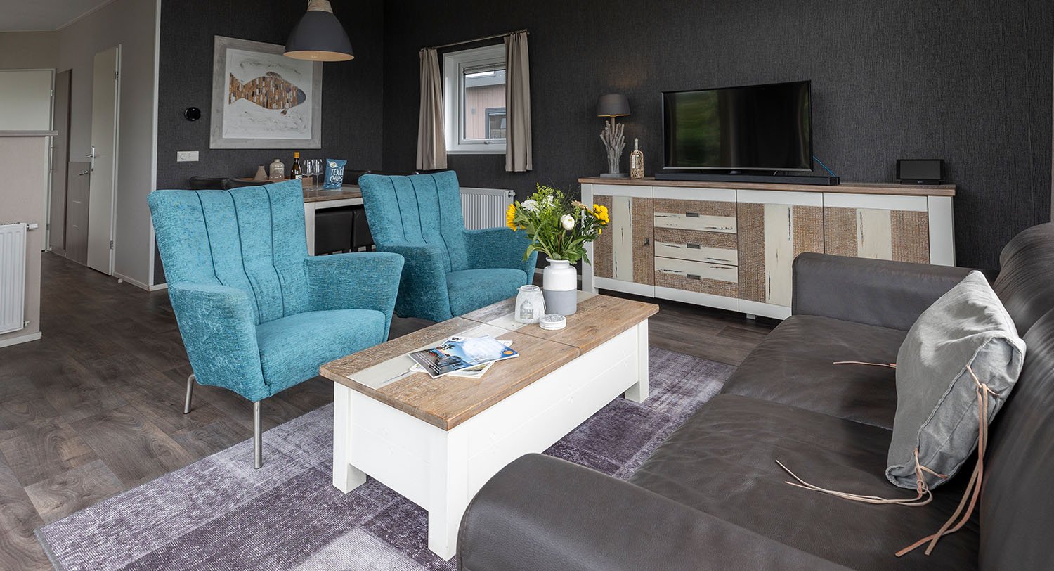 Chalet-11-woonkamer2-robbenjager-texel-2024-Hersteld.jpg