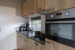 Chalet-32-keuken-robbenjager-texel-2024.jpg