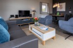 Chalet-16-woonkamer-robbenjager-texel-2024.jpg